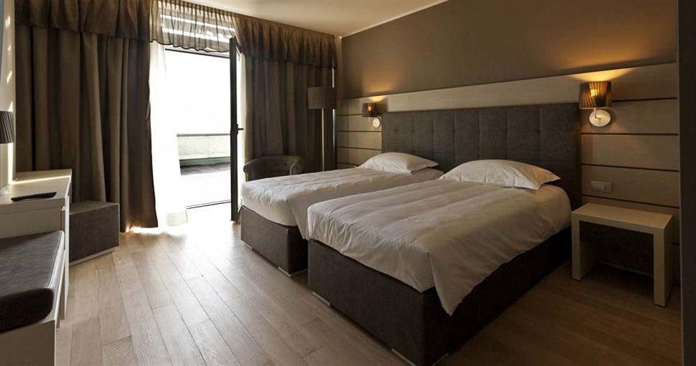 Hotel Glamour Bassano del Grappa Exterior photo