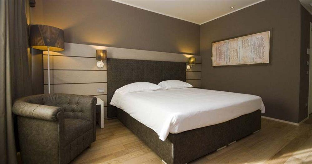 Hotel Glamour Bassano del Grappa Exterior photo